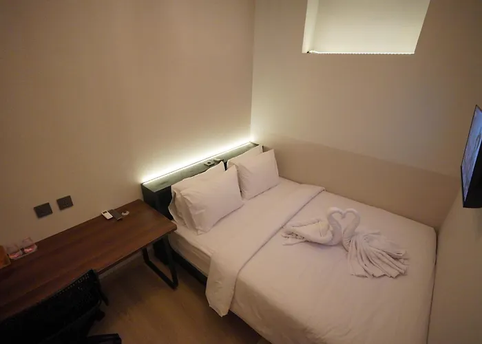 Otel The Alley 3*